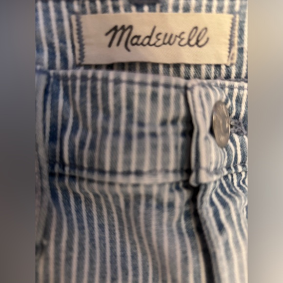 NWOT Size 29 High-Rise Skinny Crop Jeans in Piper Stripe. Sold out online! - Picture 5 of 5